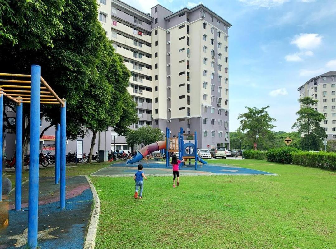 Maya Homestay Putrajaya @ Twelve Buitenkant foto
